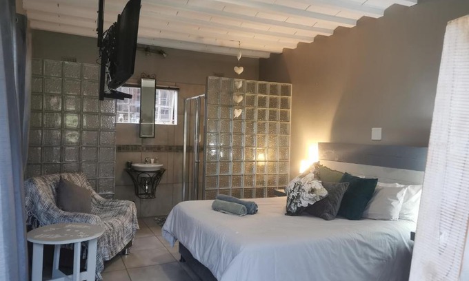 Pietermaritzburg Cama Y Desayuno | Adams- mtoti