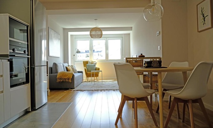 Lugo Apartamento | Adarve, con parking y vistas a la muralla
