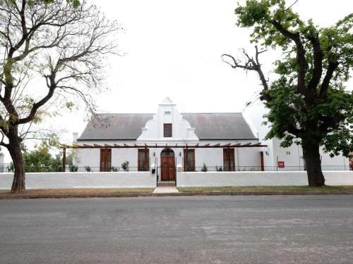 Robertson Casa | Adderley House Guest Accommodation