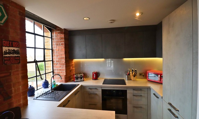 Runnymede Apartamento | Addlestone Contemporary Stunning Two Bedroom Apartment