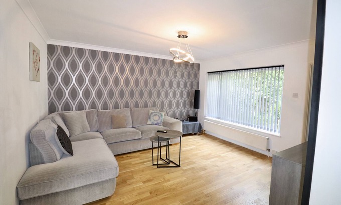 Runnymede Chalet De Esquí | Addlestone Spacious Four Bedroom House