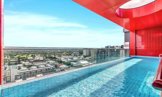 Adelaide Central Business District Apartamento | Adelaide Azure Scenic CBD Haven with Infinity Pool