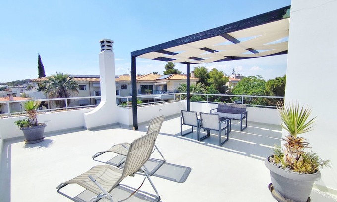 Vari-Voula-Vouliagmeni Apartamento | Adelos Maisonette Near Vouliagmeni Beach