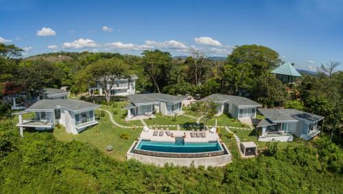 Montezuma Cabina | Adeluna Luxury Villas