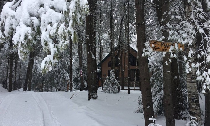 Athol Cabina | Adirondack Cabin Getaway!