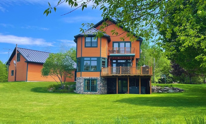 Broadalbin Casa | Adirondacks Getaway w/ Hiking Trails. 5-Min from Lake. Pet-Friendly!