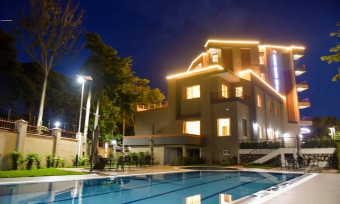 Entebbe Hotel | Admas Grand Hotel