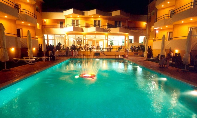 Mytikas Apartamento | Adonis Hotel