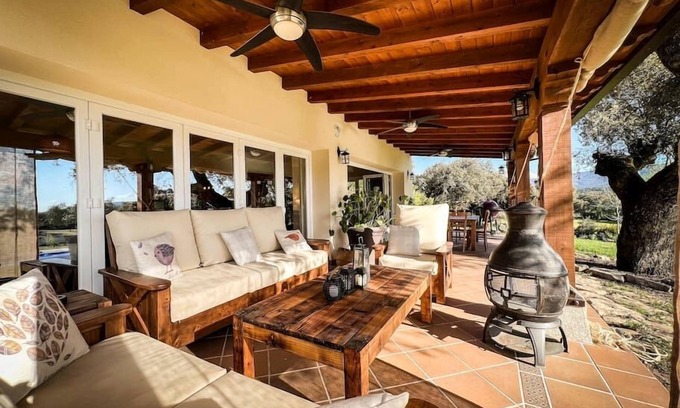 La Iglesuela Casa | Adorable chalet en finca privada de 2 hectáreas