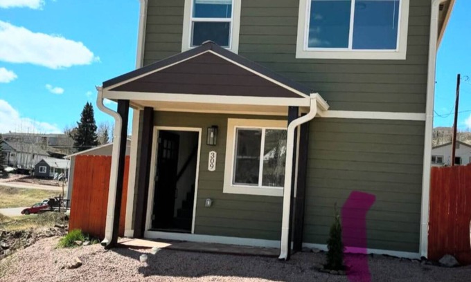 Cripple Creek Casa | Adorable 2-bedroom house in charming Cripple Creek.