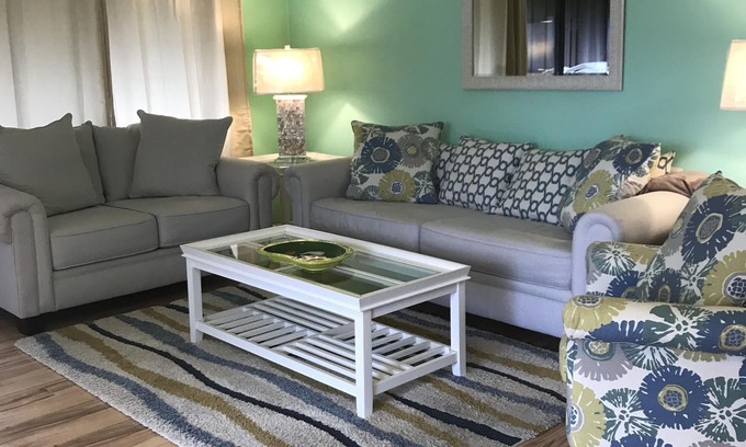 Diamondhead Condominio | CONDO ADORABLE 2BR / 2BA EN CONFIGURACIÓN SEGURA Y TRANQUILA