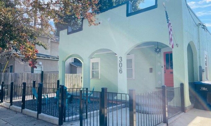 Olde Town Augusta Casa | Adorable Augusta Home - Downtown