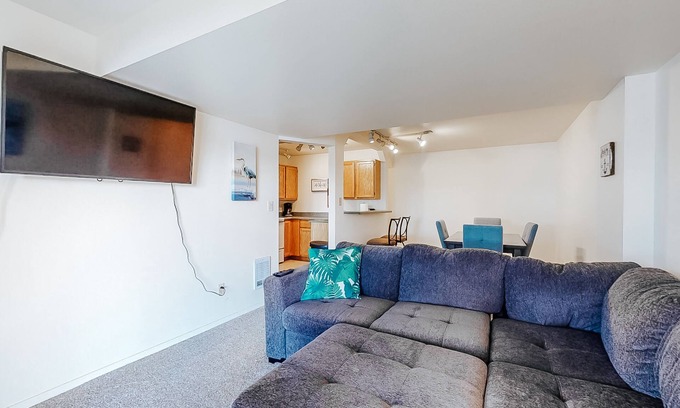 Freeland Apartamento | Adorable bayfront getaway w/ a full kitchen, free WiFi, & beach access
