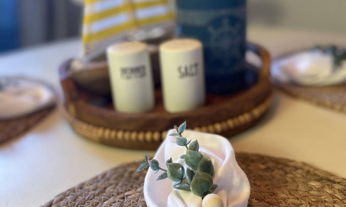 Villages of Seaport Casa | Adorable Beachside Retreat @ Peacock Beach (pet friendly!)
