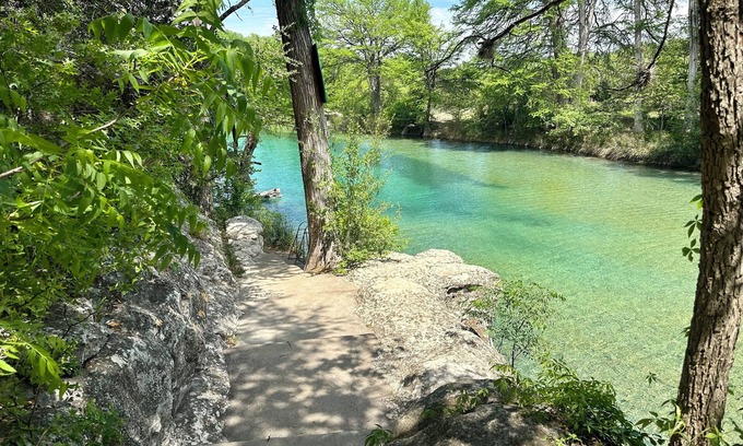 Concan Cabina | Adorable, Cabin just STEPS away From the Crystal Clear Frio River