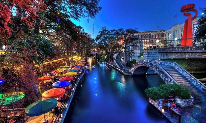 Eastside Promise Neighborhood Casa | Adorable Guesthouse So Close to Amazing Downtown