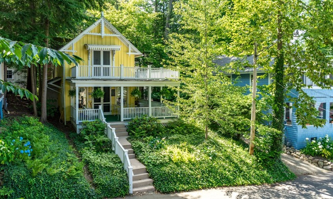 Chautauqua Casa | Adorable home in the heart of Chautauqua, situated at 17 Morris Street.