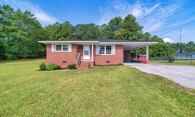 McCormick Casa | Adorable House close to the Masters Golf Tournament in Augusta Georgia and Lake.