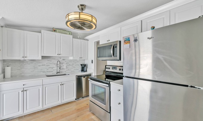 New Smyrna Beach Cabaña | Adorable Intercoastal Villa For Rent