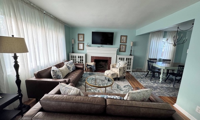Fort Wayne Casa | Adorable, Peaceful Retreat In Premier Fort Wayne Location, Sycamore House