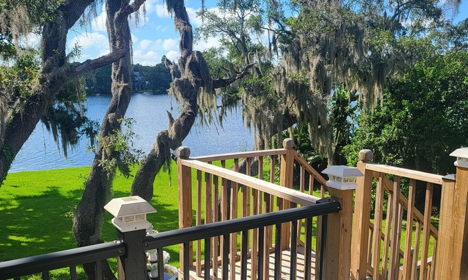 Temple Crest Apartamento | Adorable Suite Place Front the river