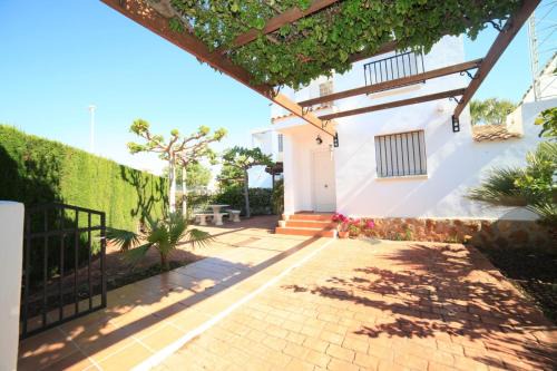 Alcossebre Casa | Adosado con jardin y piscina Palm Beach 45 - ALBERT VILLAS