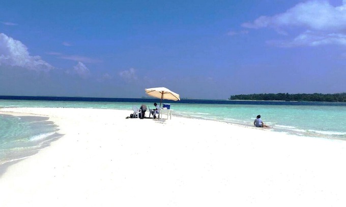 Guraidhoo Casa | Adroit Beach Inn
