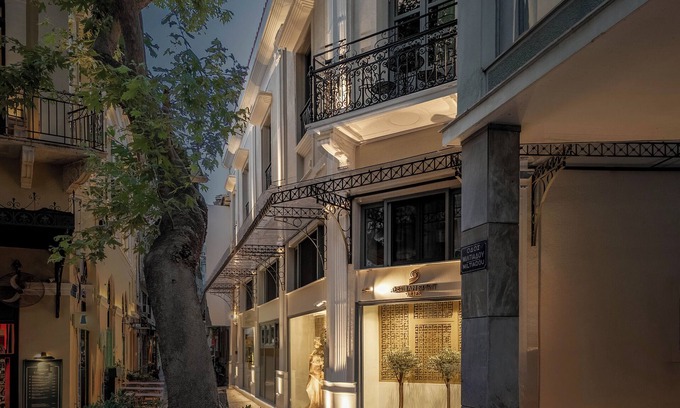 Monastiraki Hotel | Aeolian Spirit Suites
