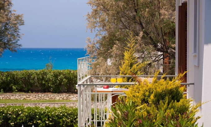 Agios Ioannis Villa | Aeriko-Ammos Beachfront villa con impresionantes vistas y Rrivate Pool.