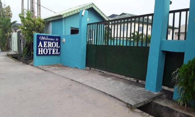 Oshodi-Isolo Cabina | Aerol Hotel and Suites - Classic