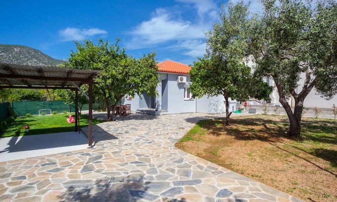 Artemida Casa | Aethra House in Agria Volou
