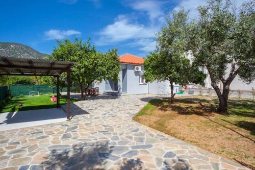 Artemida Casa | Aethra House in Agria Volou