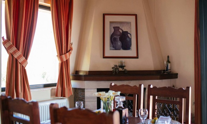 Krouson Villa | Aetovigla Guesthouses 2