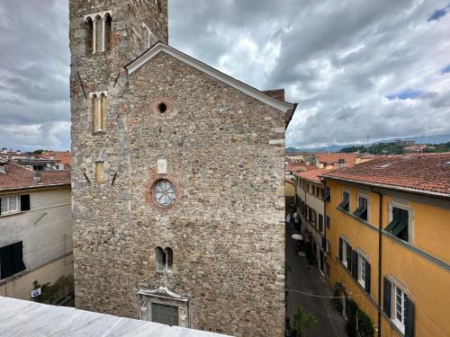 Sarzana Casa | Affittacamere Al campanile