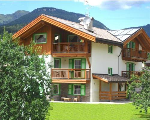 Tesero Casa | Affittacamere Famiglia Ceschini