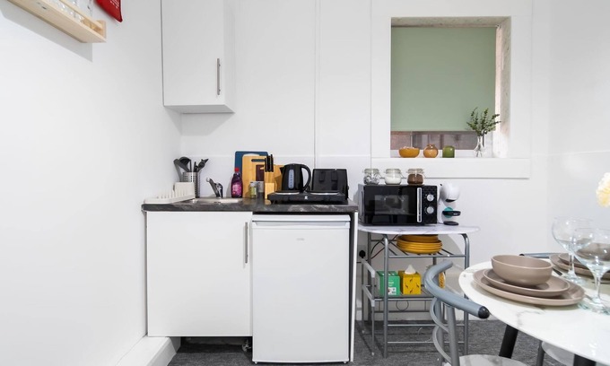 Southgate Apartamento | Affordable 1 Bed Flat in London, N14 4C