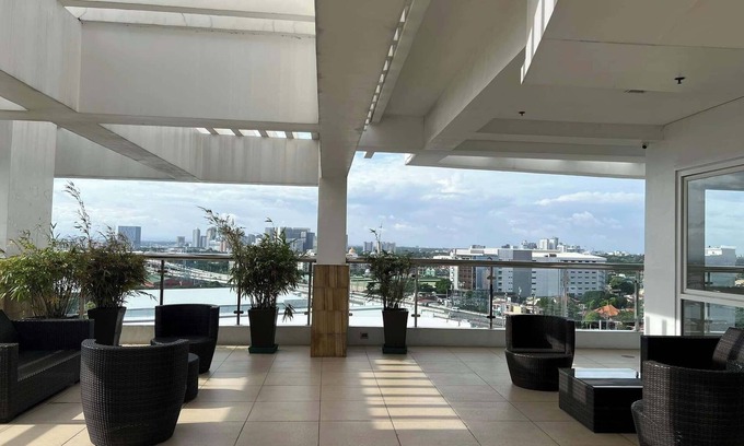 Muntinlupa Apartamento | Affordable Alabang Staycation