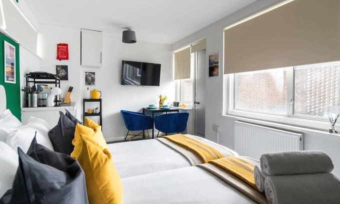 Southgate Casa | Affordable En-Suite Studio Rooms in London, N14 2A