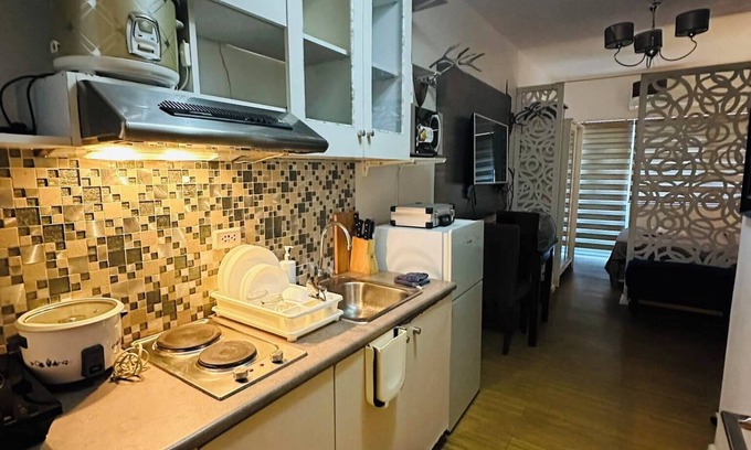 Ususan Apartamento | Affordable stays in taguig near bgc