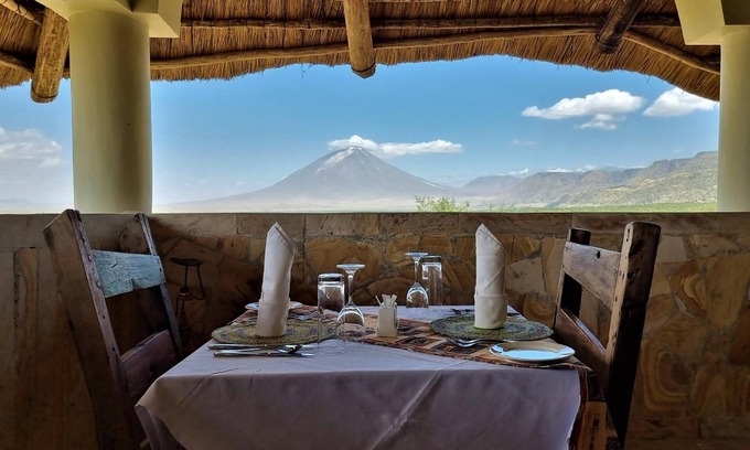 Lake Natron Otro | Africa Safari Lake Natron