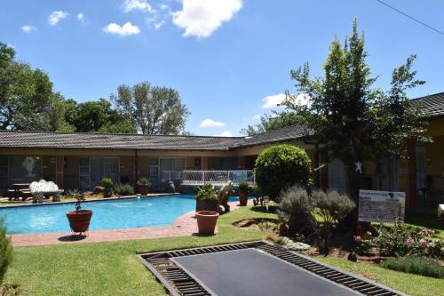 Germiston Casa | African Elephant Guesthouse