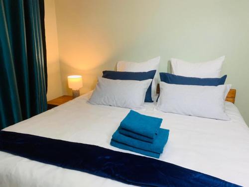 Parkwood Casa | Afrikawisa at Rosebank