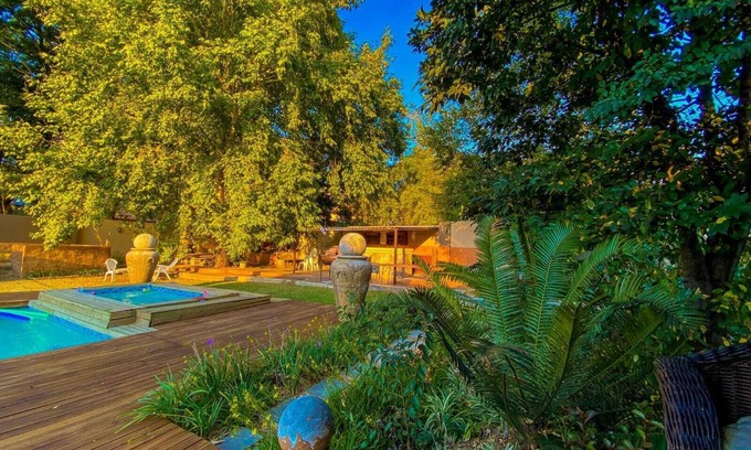 Greater Johannesburg Metropolitan Area Casa | Afropolitan Guest Lodge