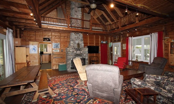 Rome Cabaña | Afterglow Cottage en Great Pond