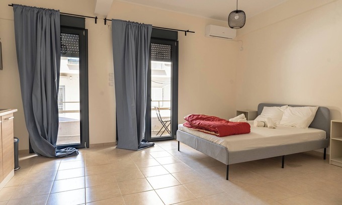 Vyronas Apartamento | Ag. Ioannis m. station 1 bed for 2 pers by MPS