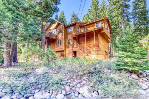 Carnelian Bay Casa | Agate Road Retreat