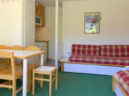 Les Allues Apartamento | Agréable 2 Pièces Cabine Exposé Sud, Skis aux Pieds - Résidence Le Pralin, Les Allues - FR-1-182-97
