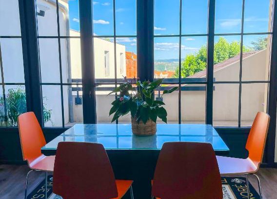Aubenas Apartamento | Agréable appartement cœur de ville