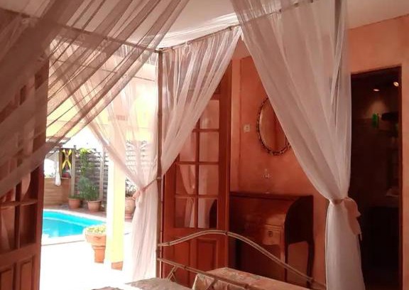 Saint-Claude Casa | Agréable chambre d'hôtes, SDB, piscine, carbet cuisine.