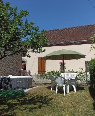 Cheniers Casa | Agréable petite maison de vacances - 3 pers - à la campagne - Chéniers, Creuse